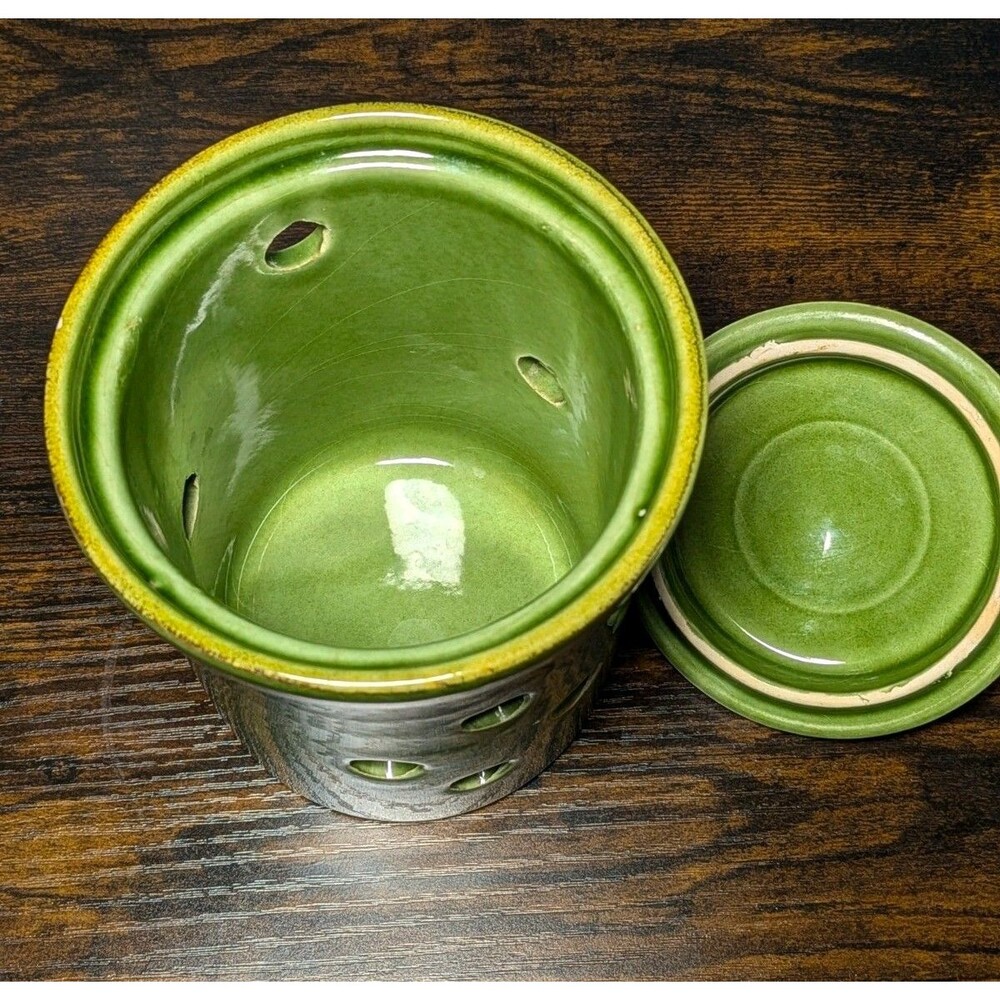 Vintage Sur La Table Garlic Aglio Canister Holder 6" Ceramic Pottery Italy Green - Picture 3 of 8